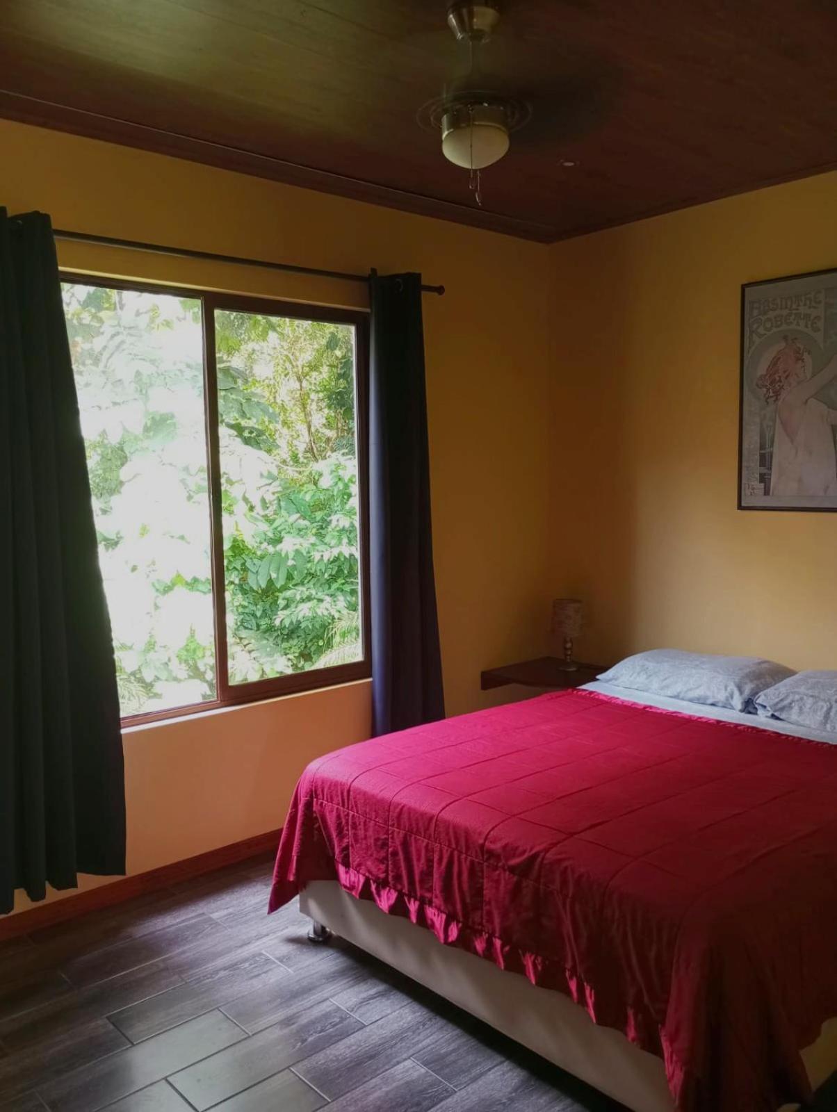 נובו ארנל Lakegardens Arenal Condos מראה חיצוני תמונה