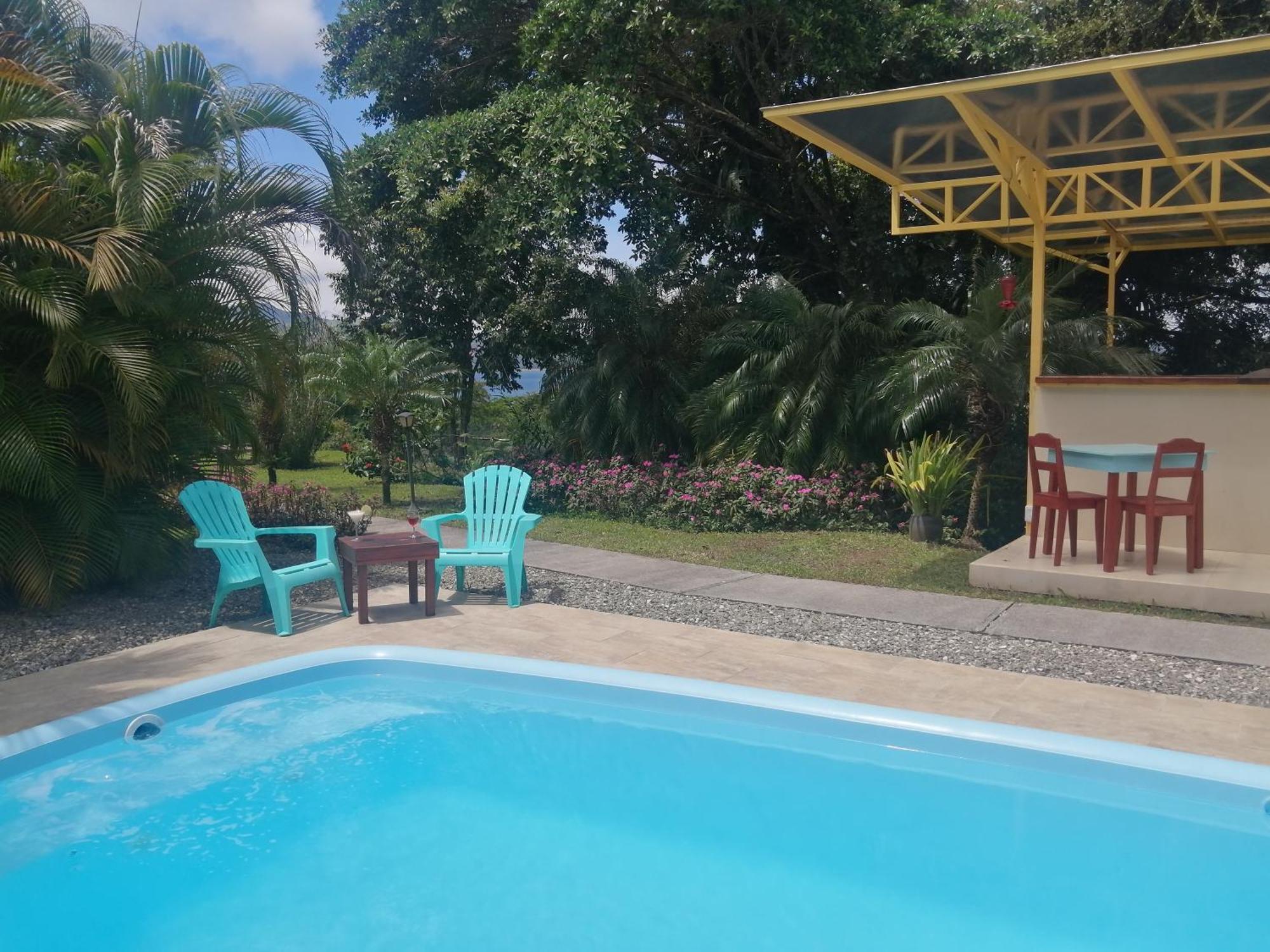 נובו ארנל Lakegardens Arenal Condos מראה חיצוני תמונה